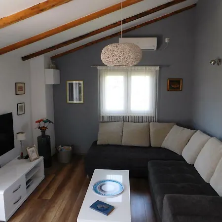 Marcela Apartment *