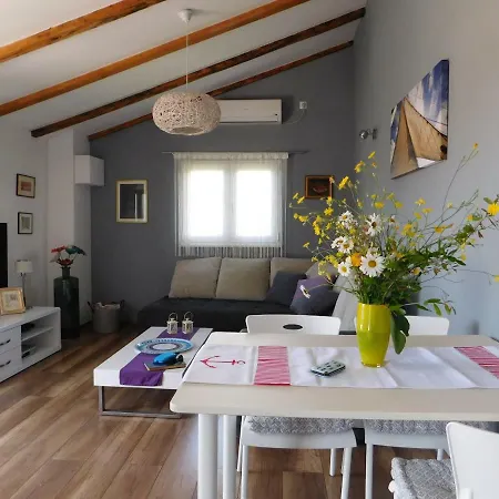 Apartment Marcela *